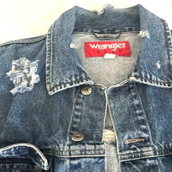 Vintage Wrangler Hero Distressed Cropped Denim Jacket With Raw Hem & Ripped Deta - Picture 5 of 11